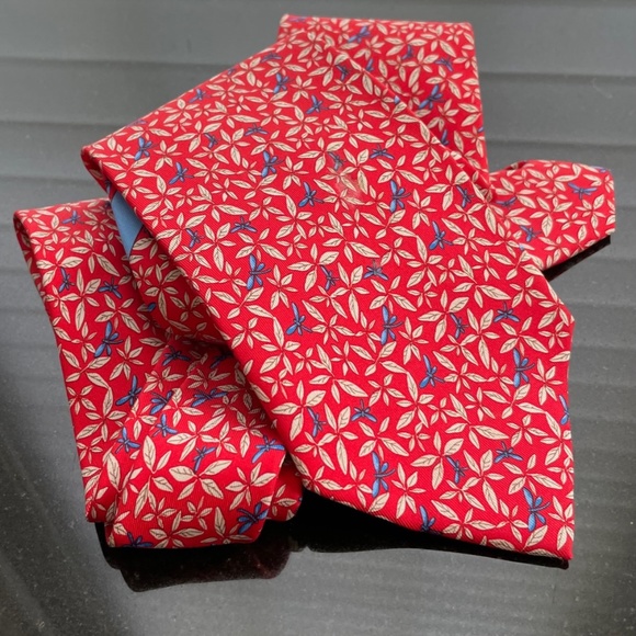 Salvatore Ferragamo Tie - Picture 7 of 7